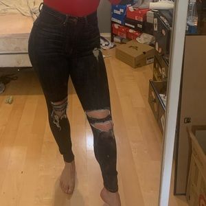 Dark wash ripped skinny jeans